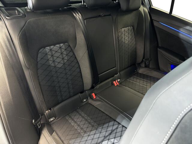 Volkswagen Golf 1.5 150pk eTSI R-Line Edition Dodehoeksensoren | Achteruitrijcamera | Stoelverwarming