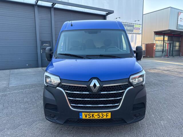 Renault Master T35 2.3 dCi 135 L3H2