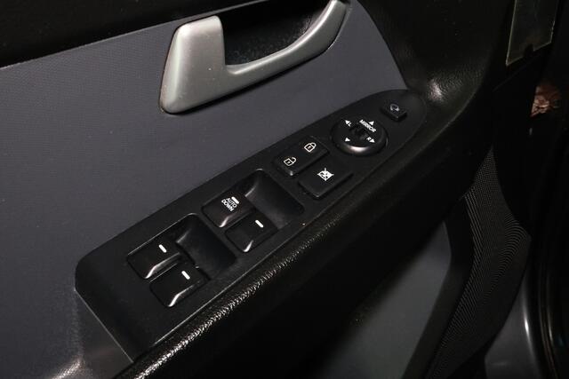 KIA Sportage 1.6 GDI X-ecutive Plus Pack CLIMA CRUISE CONTROL 12
