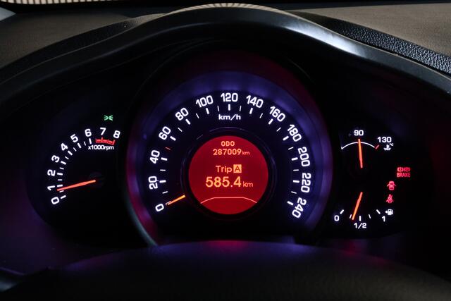 KIA Sportage 1.6 GDI X-ecutive Plus Pack CLIMA CRUISE CONTROL 12