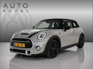 MINI COOPER S 3-Deurs 2.0 60 Years Edition AUTOMAAT| PANORAMADAK| NAVIGATIE| AIRCO/ECC| SPORT INTERIEUR| XENON| PARKEERSENSOREN