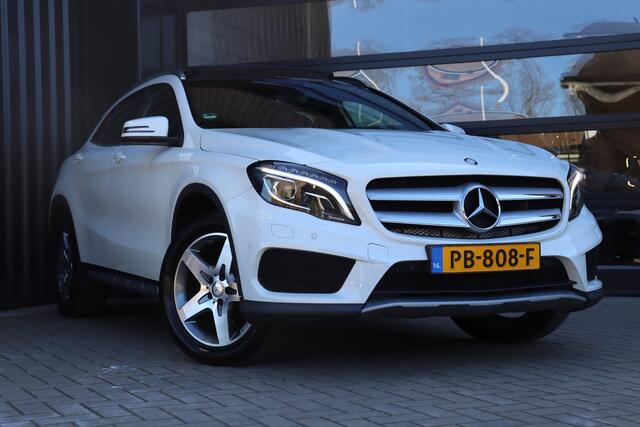 Mercedes-Benz GLA-Klasse 180 Prestige AMG | Pano | Stoelverwarming | Cruise | Clima | Navi | Alcantara | Leder | Lm Velgen | Xenon