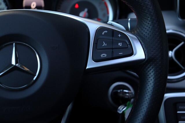 Mercedes-Benz GLA-Klasse 180 Prestige AMG | Pano | Stoelverwarming | Cruise | Clima | Navi | Alcantara | Leder | Lm Velgen | Xenon