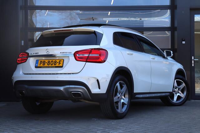 Mercedes-Benz GLA-Klasse 180 Prestige AMG | Pano | Stoelverwarming | Cruise | Clima | Navi | Alcantara | Leder | Lm Velgen | Xenon