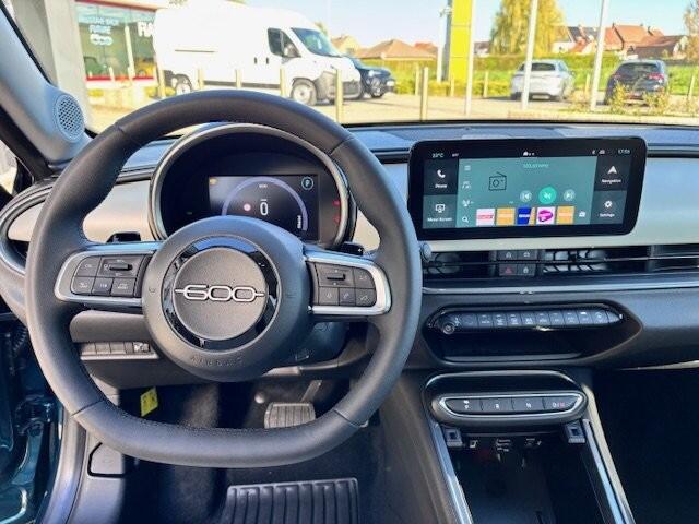 Fiat 600 La Prima Hybrid/GPS/Winterpack/Camera/Carplay