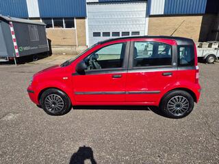 FIAT PANDA 1.1 Actual, km stand 99.117/ panoramadak
