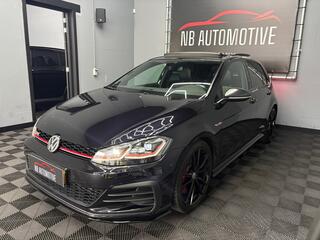 Volkswagen Golf VII