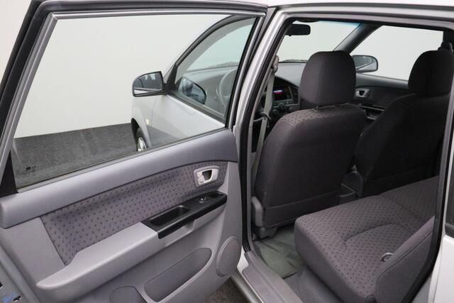 KIA Carens 1.6-16V LX 2006 | Airco | Elektrische Ramen | 2 Sleutels | Boekjes | Nationale Autopas