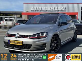 Volkswagen Golf VII