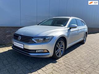 VOLKSWAGEN PASSAT 1.6 TDI Comfortline, Trekhaak, Camera, Airco