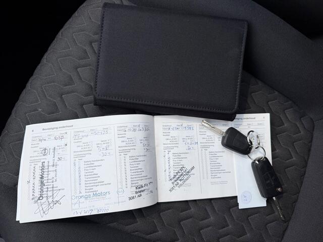Opel Corsa 1.2-16V Berlin Navi/Boekjescompleet