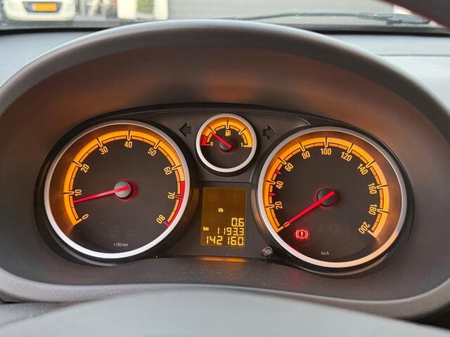 Opel Corsa 1.2-16V Berlin Navi/Boekjescompleet