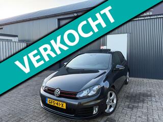 Volkswagen Golf VI