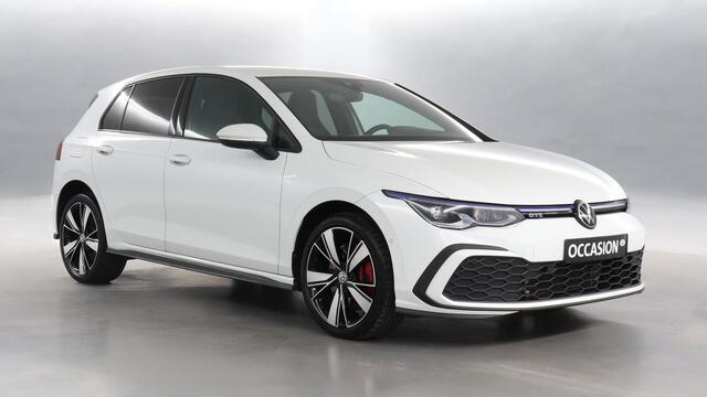 Volkswagen Golf GTE 1.4 TSI eHybrid 245pk PHEV / Trekhaak / Head Up / Camera