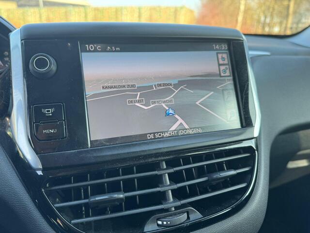Peugeot 208 1.4 VTi Allure NAVI/NAP/APK 6-27