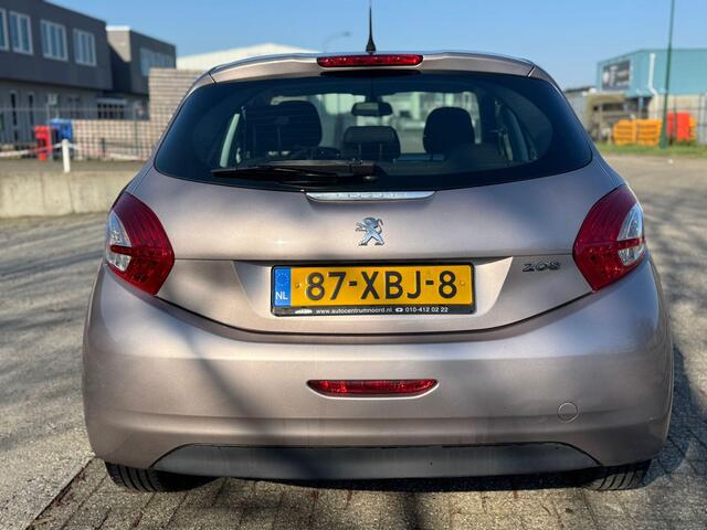 Peugeot 208 1.4 VTi Allure NAVI/NAP/APK 6-27