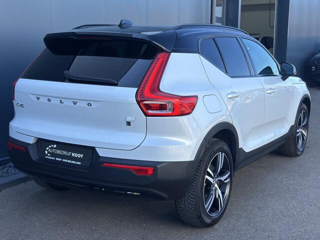 Volvo XC40 1.5 T4 Recharge R-Design / Half leer / Keyless / Nette auto