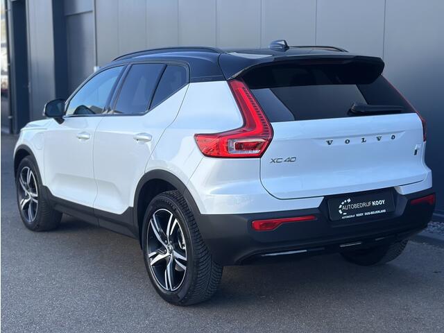 Volvo XC40 1.5 T4 Recharge R-Design / Half leer / Keyless / Nette auto