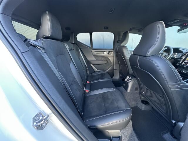Volvo XC40 1.5 T4 Recharge R-Design / Half leer / Keyless / Nette auto