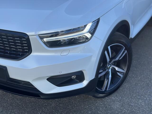 Volvo XC40 1.5 T4 Recharge R-Design / Half leer / Keyless / Nette auto