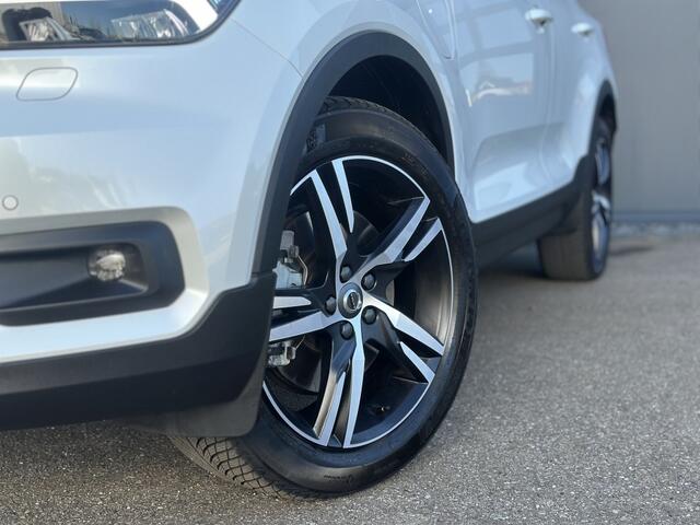Volvo XC40 1.5 T4 Recharge R-Design / Half leer / Keyless / Nette auto