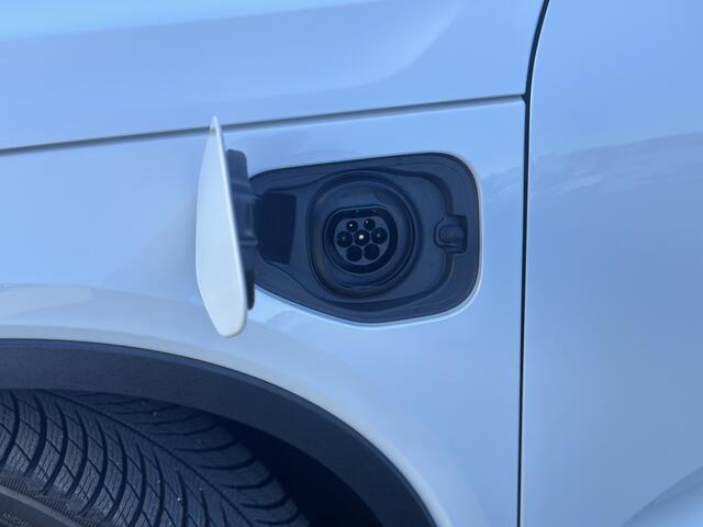 Volvo XC40 1.5 T4 Recharge R-Design / Half leer / Keyless / Nette auto