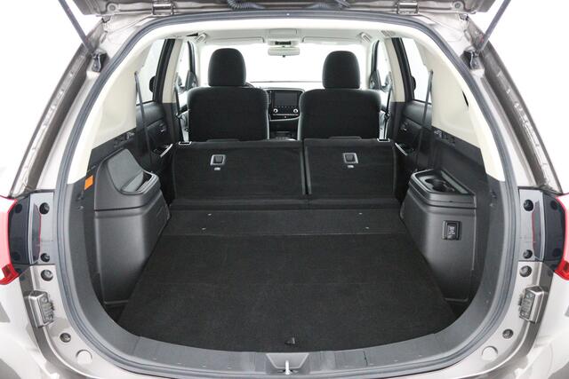 Mitsubishi Outlander 2.4 PHEV Pure | Parkeercamera | Keyless Entry/start | Climate Control | Cruise-Control