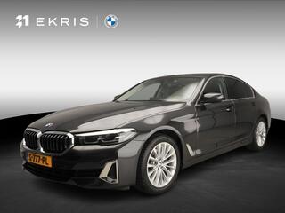 BMW 5-SERIE Sedan 520i | LED | Leder | Navigatie | Comfortzetels | Chrome line | Stoelverwarming | DAB | Hifi speakers | Alu 18 inch