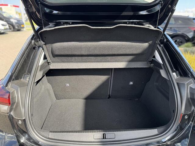 Opel Corsa 1.2 T Elegance Automaat 1e eigenaar NL auto | incl. garantie en beurt Carplay | LED | Cruise | LMV