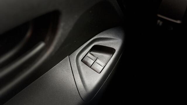 Peugeot 108 1.0 e-VTi Active | Airco | Bluetooth | 14LMV