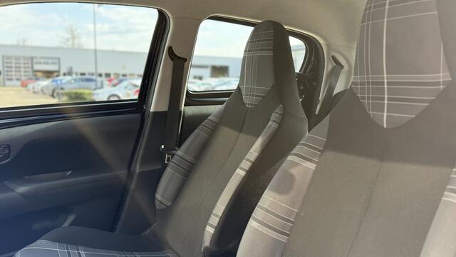 Peugeot 108 1.0 e-VTi Active | Airco | Bluetooth | 14LMV