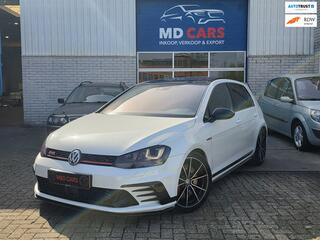 Volkswagen Golf VII