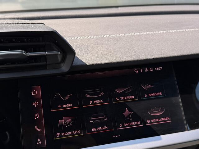 Audi A3 SPORTBACK 35 TFSI S-LINE Matrix|Sportstoelen|Camera|Dealer Onderhouden