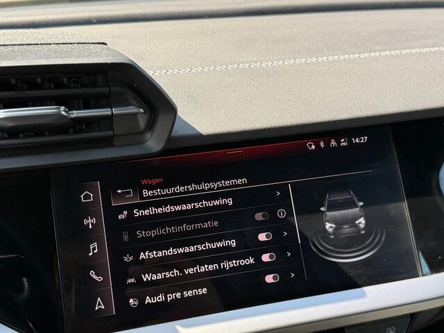 Audi A3 SPORTBACK 35 TFSI S-LINE Matrix|Sportstoelen|Camera|Dealer Onderhouden