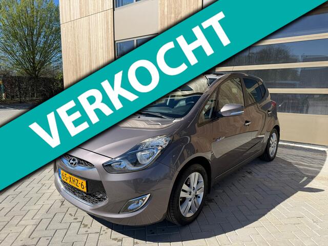 Hyundai IX20 1.6i i-Catcher 1.6i i-Catcher 5DRS|2012|Clima|Panoramadak|Stoelverwarming|Cruisecontrole|e APK