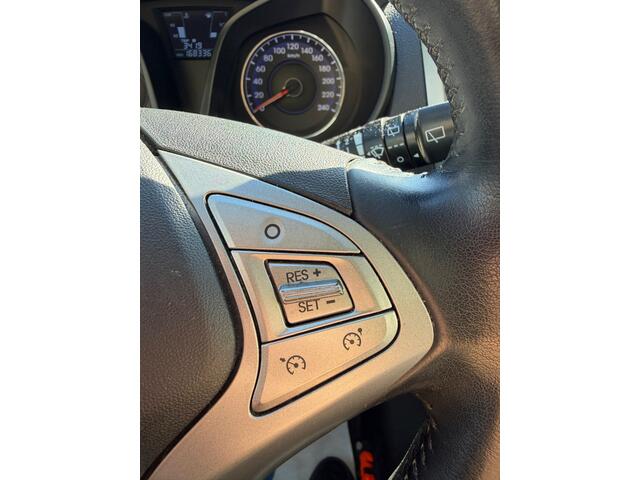 Hyundai IX20 1.6i i-Catcher 1.6i i-Catcher 5DRS|2012|Clima|Panoramadak|Stoelverwarming|Cruisecontrole|e APK