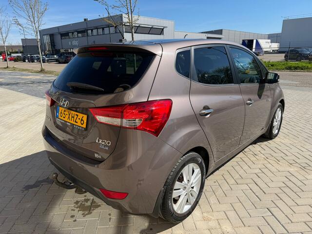 Hyundai IX20 1.6i i-Catcher 1.6i i-Catcher 5DRS|2012|Clima|Panoramadak|Stoelverwarming|Cruisecontrole|e APK
