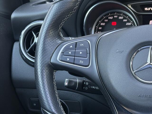 Mercedes-Benz GLA-Klasse 180 Premium AUTOMAAT,NAVI/CAM,PANO