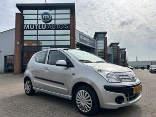 Nissan Pixo