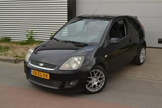 FORD FIESTA 1.4-16V Futura