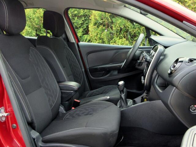 Renault Clio Estate 1.2 16V Limited  Airco  Cruise control 