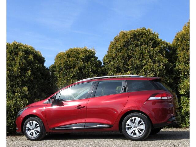 Renault Clio Estate 1.2 16V Limited  Airco  Cruise control 