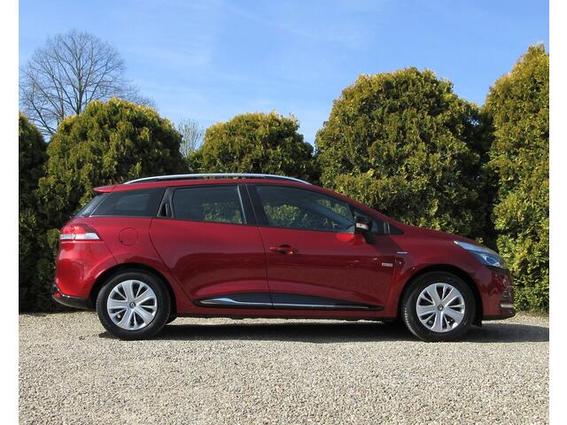Renault Clio Estate 1.2 16V Limited  Airco  Cruise control 