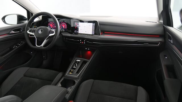 Volkswagen Golf 1.4 TSI eHybrid 204pk PHEV Style / Travel Assist / Memory / Navigatie