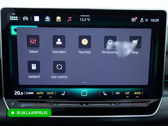 Volkswagen Golf 1.5 eTSI R-Line Edition 150 PK | Panoramadak | Elect. Trekhaak | Stoel- & Stuurverw. | Adap. Cruise | Achteruitrijcamera, Apple Carplay, Android 
