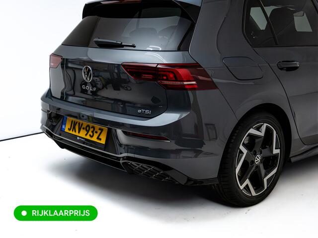 Volkswagen Golf 1.5 eTSI R-Line Edition 150 PK | Panoramadak | Elect. Trekhaak | Stoel- & Stuurverw. | Adap. Cruise | Achteruitrijcamera, Apple Carplay, Android 