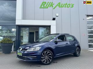 Volkswagen Golf VII