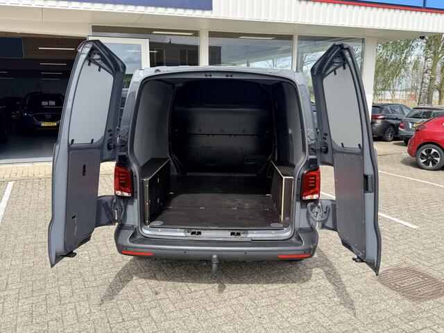 Volkswagen Transporter 2.0 TDI 150pk T6.1 L1H1 32 Comfortline | Trekhaak | Airco | Adapt. Cruise | Stoelverwarming Links | PDC incl. Camera
