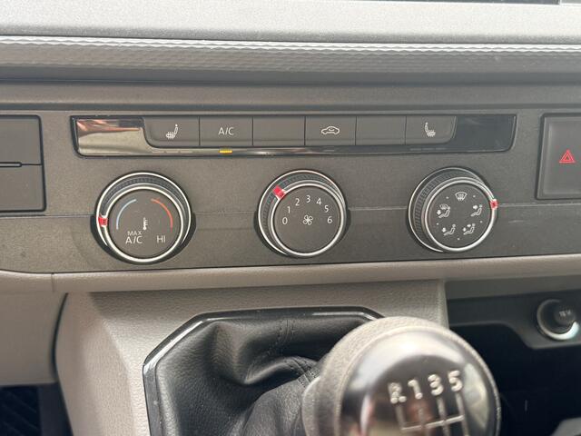 Volkswagen Transporter 2.0 TDI 150pk T6.1 L1H1 32 Comfortline | Trekhaak | Airco | Adapt. Cruise | Stoelverwarming Links | PDC incl. Camera