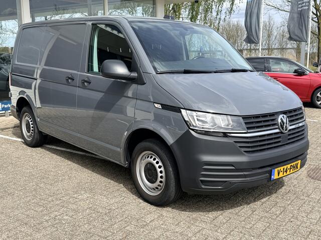 Volkswagen Transporter 2.0 TDI 150pk T6.1 L1H1 32 Comfortline | Trekhaak | Airco | Adapt. Cruise | Stoelverwarming Links | PDC incl. Camera